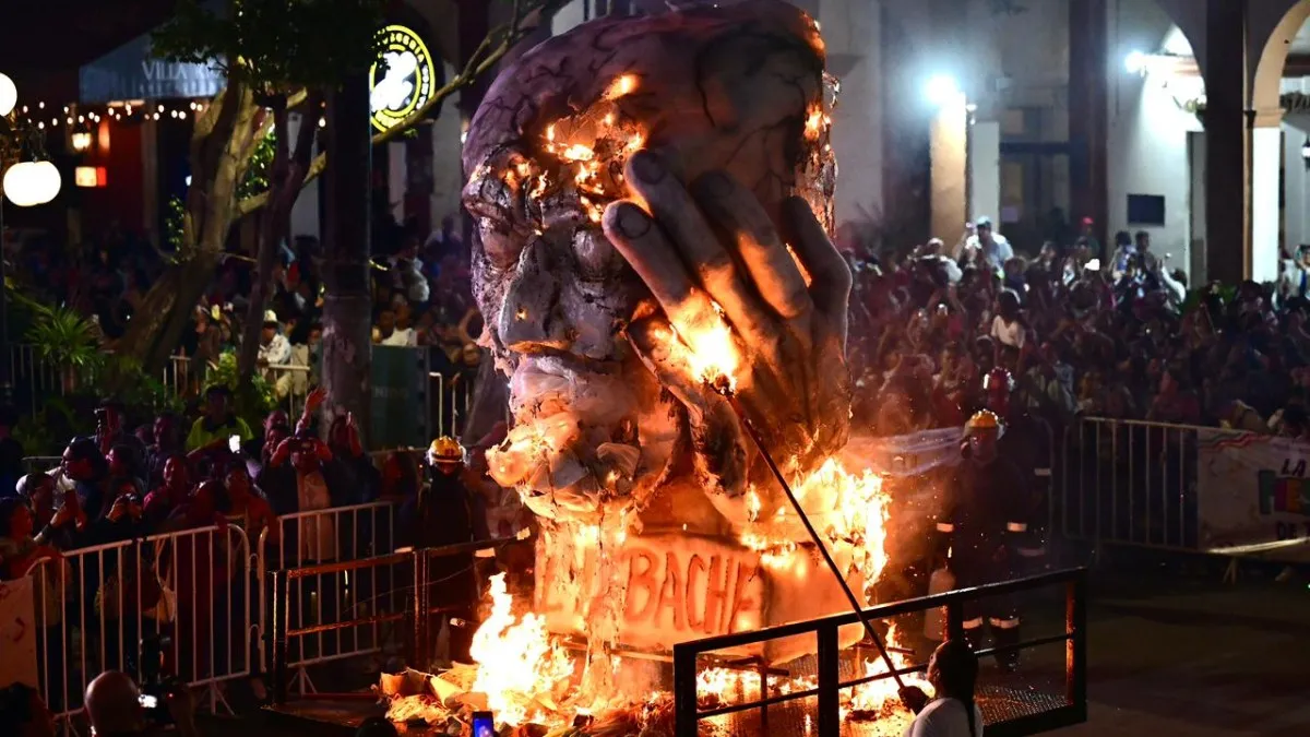 Queman al ‘bache’ y arranca el Carnaval de Veracruz 2026